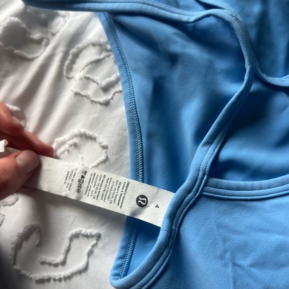 Lululemon blue tank top - Picture 3 of 3